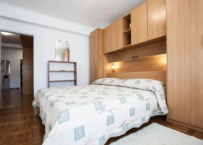 Nola By Rent Istria Apartament *